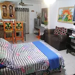 ¡Confortable y Privado! - Ubicado en Av. principal