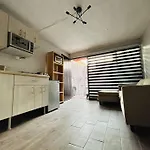 Comodo Y Sencillo Estudio Bien Ubicado