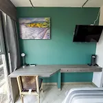 Estudios By Flor Y Tierra