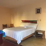 Casa Nangpa And Hostel