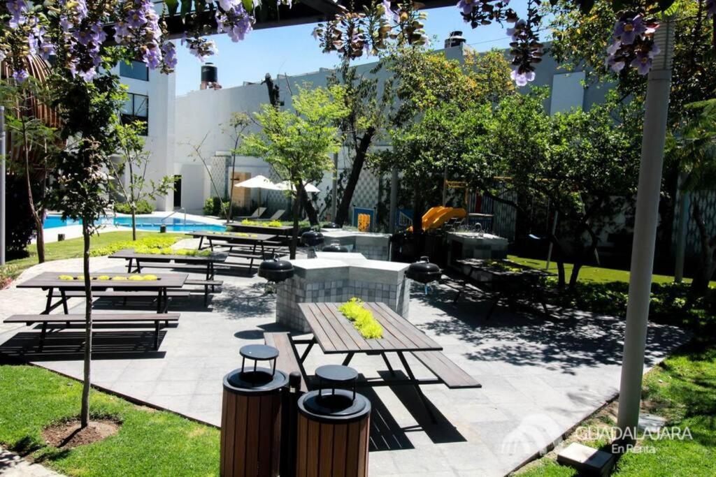 Apartamento Hermoso Con Gym, Alberca, Billar, Confortable Y Acogedor *