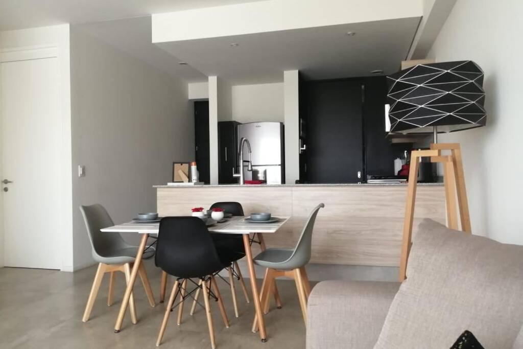 Apartamento Hermoso Con Gym, Alberca, Billar, Confortable Y Acogedor