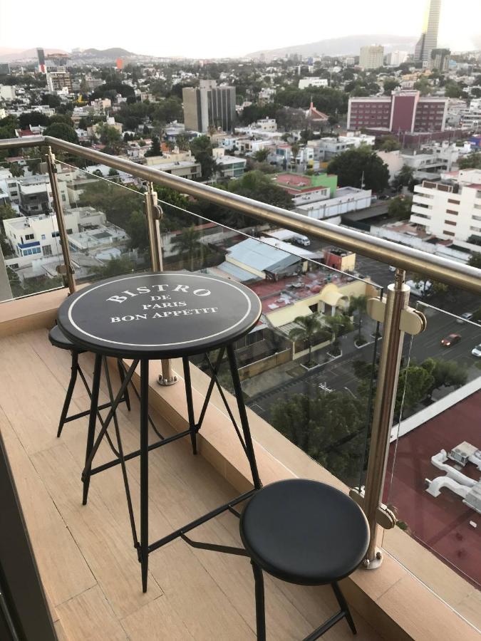 Apartamento Zona Minerva Super Vista Alberca 3 Rec Gym Asador Guadalajara