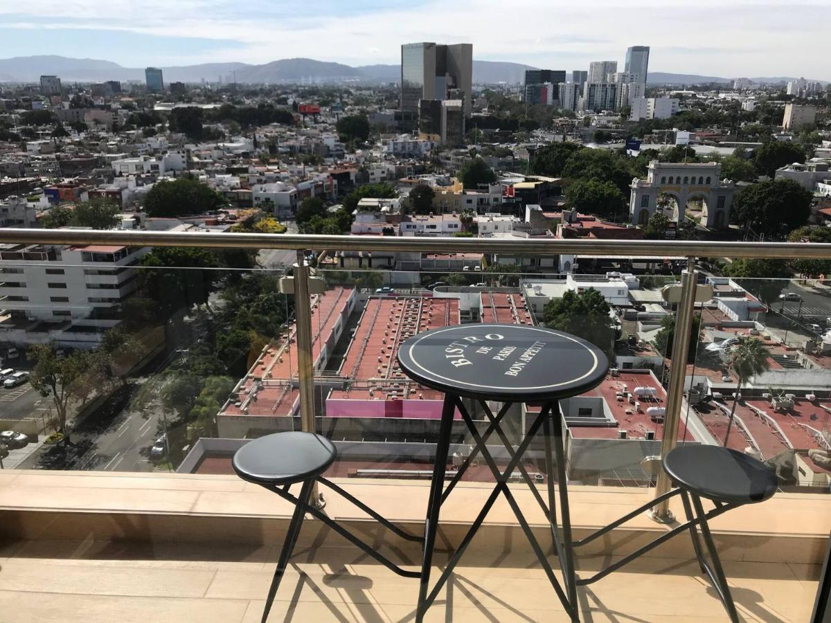 Apartamento Zona Minerva Super Vista Alberca 3 Rec Gym Asador Guadalajara