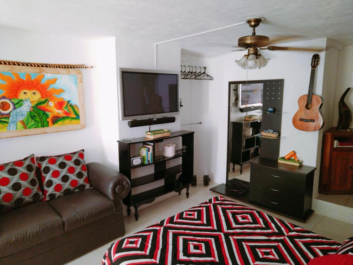 Apartamento ¡confortable Y Privado! - Ubicado En Av. Principal Guadalajara
