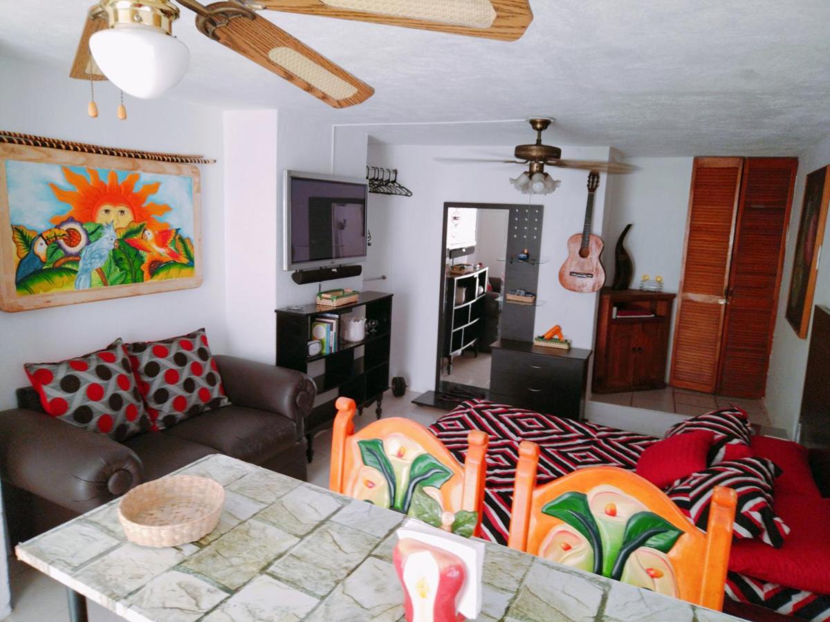 ¡confortable Y Privado! - Ubicado En Av. Principal * Guadalajara