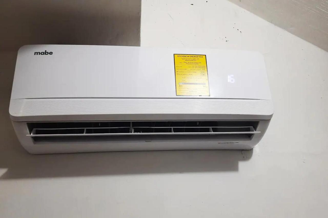 Exclusive Bugambilias Lukasa Home, Alberca & Airhockey Villa Guadalajara