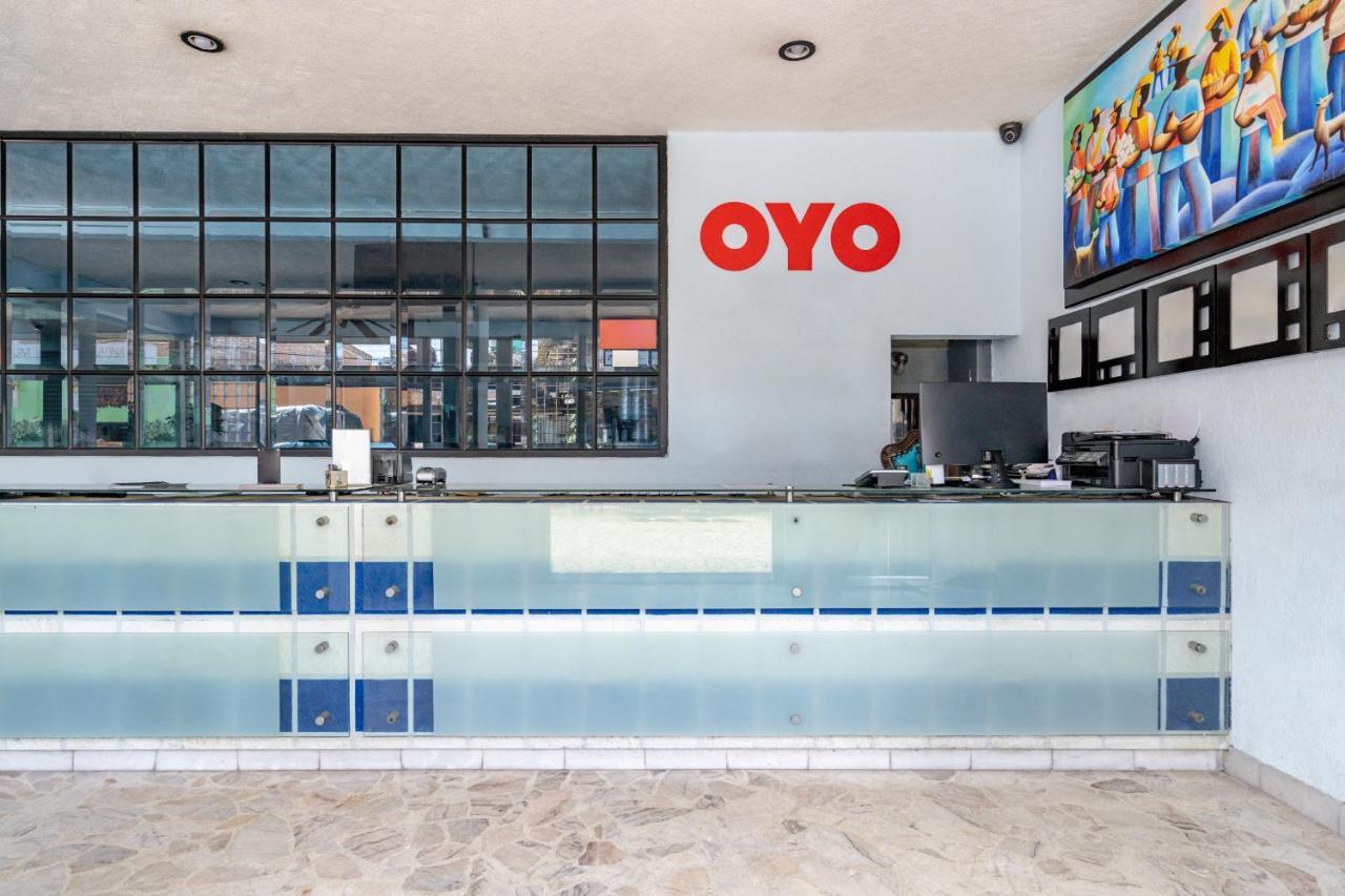 Oyo Platinium Gran Hotel,guadalajara,artesanias Tonala Hotel Guadalajara