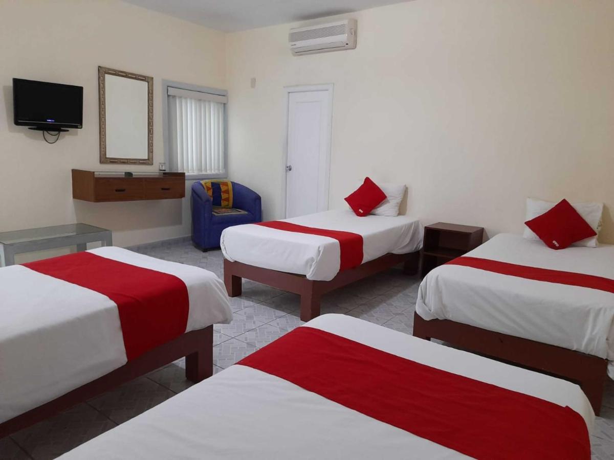 Hotel Oyo Platinium Gran Hotel,guadalajara,artesanias Tonala