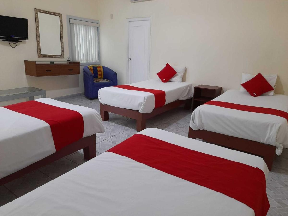 Hotel Oyo Platinium Gran Hotel,guadalajara,artesanias Tonala 5*