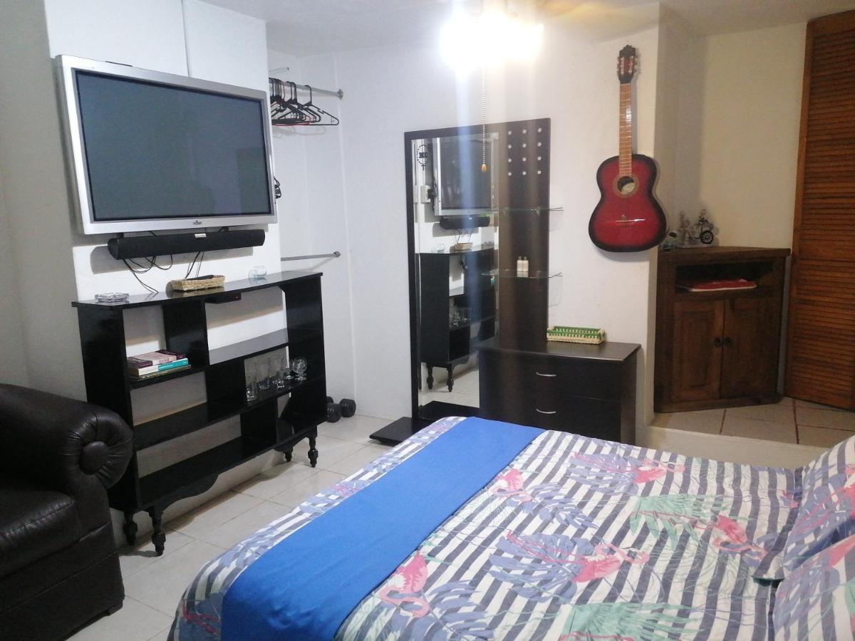 ¡confortable Y Privado! - Ubicado En Av. Principal Apartamento