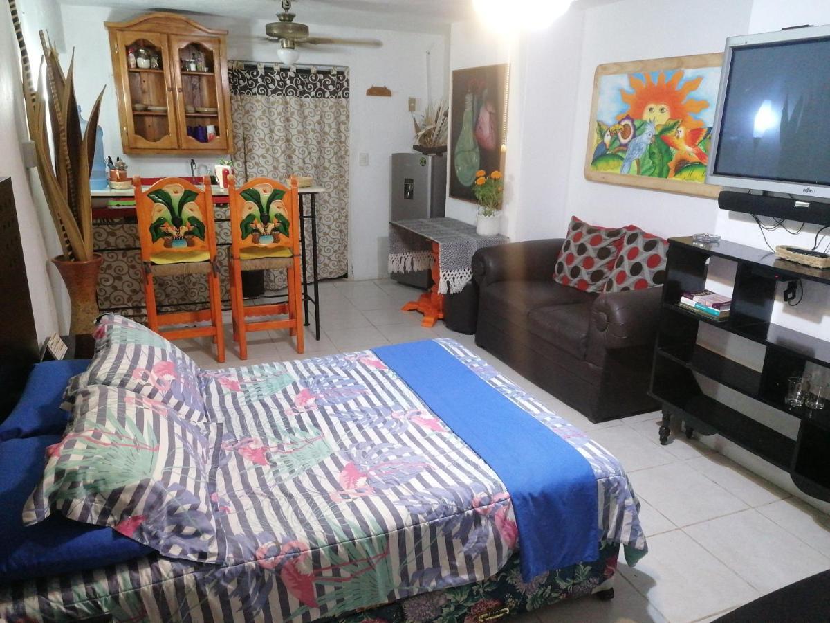 ¡confortable Y Privado! - Ubicado En Av. Principal Apartamento
