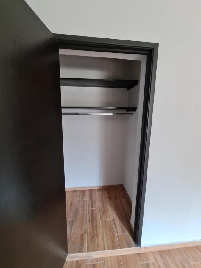 Hermosa Casa Ubicada En Zona Centro, Andares Y Estadio *