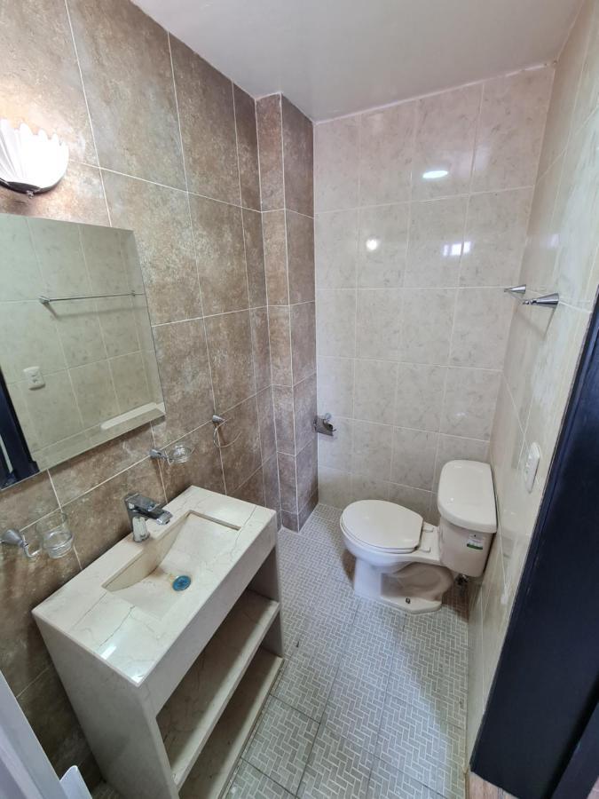 Hermosa Casa Ubicada En Zona Centro, Andares Y Estadio * Guadalajara