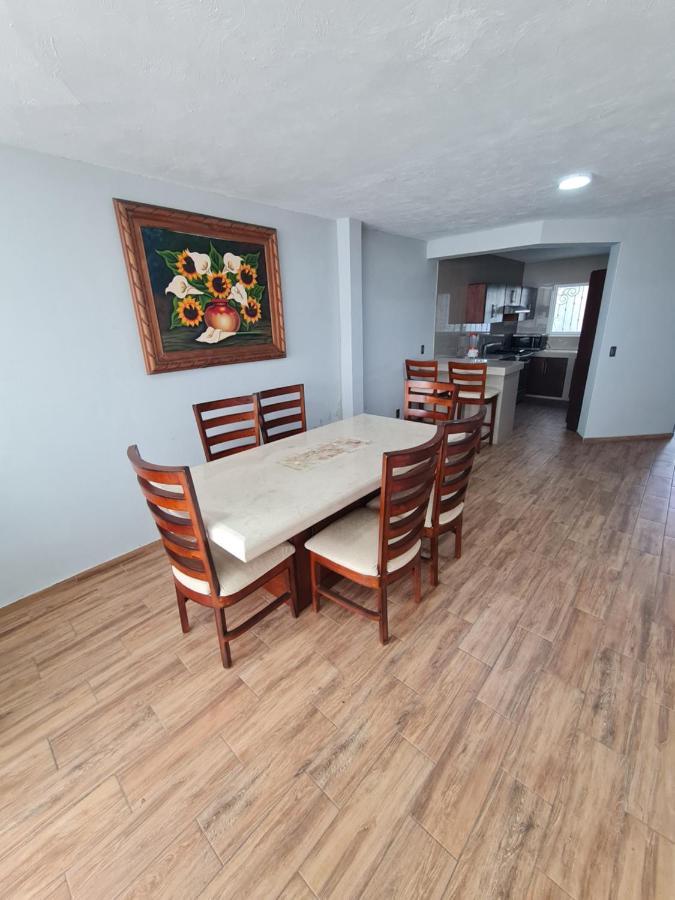 Сasa de vacaciones Hermosa Casa Ubicada En Zona Centro, Andares Y Estadio *