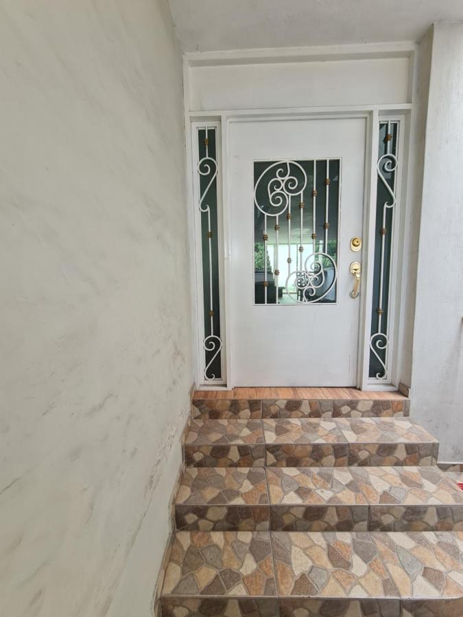 Сasa de vacaciones Hermosa Casa Ubicada En Zona Centro, Andares Y Estadio Guadalajara