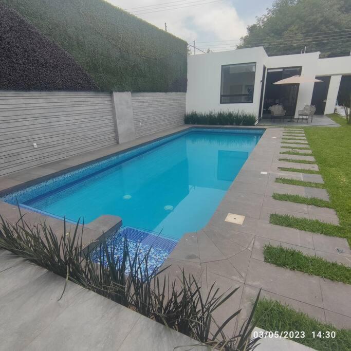 Villa Casa Familiar Con Alberca Privada Climatizada Guadalajara