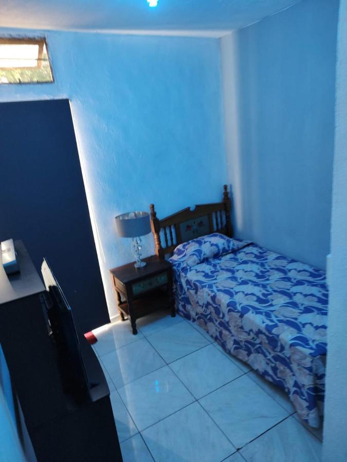 La Casa Naranja Habitación en casa particular