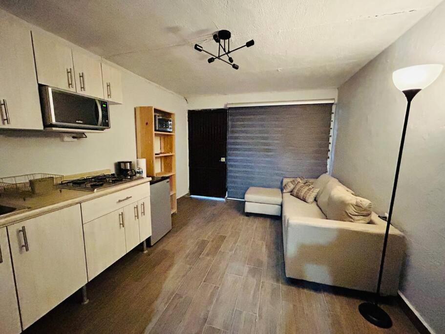 Apartamento Comodo Y Sencillo Estudio Bien Ubicado Guadalajara
