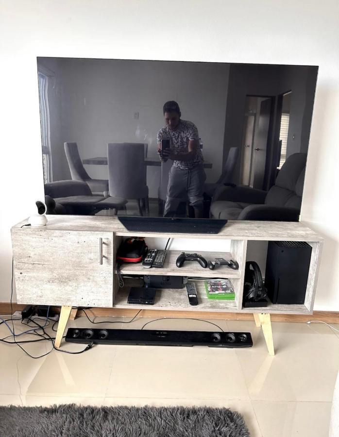 Departamento De Lujo En Con Alberca Panoramica En Zona Metropolitana De Apartamento