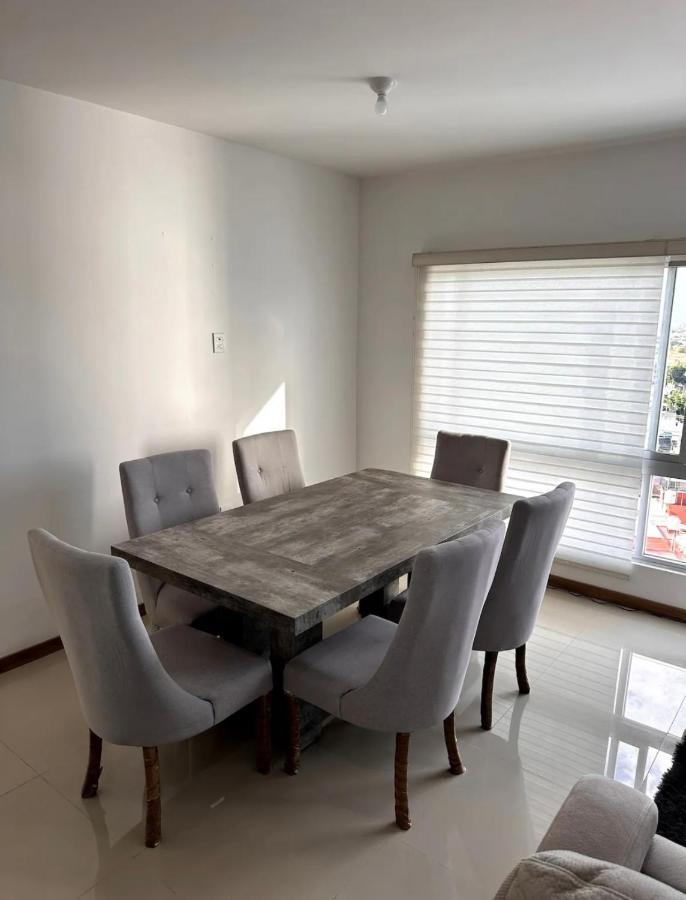 Departamento De Lujo En Con Alberca Panoramica En Zona Metropolitana De Apartamento