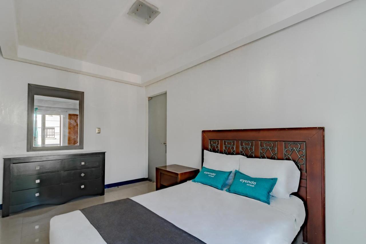 Hostal Ayenda Blazy Guadalajara