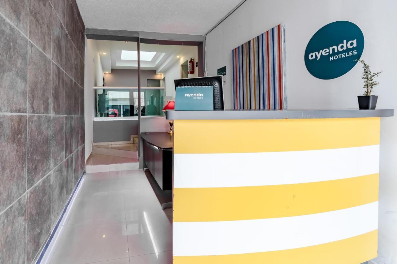 Hostal Ayenda Blazy
