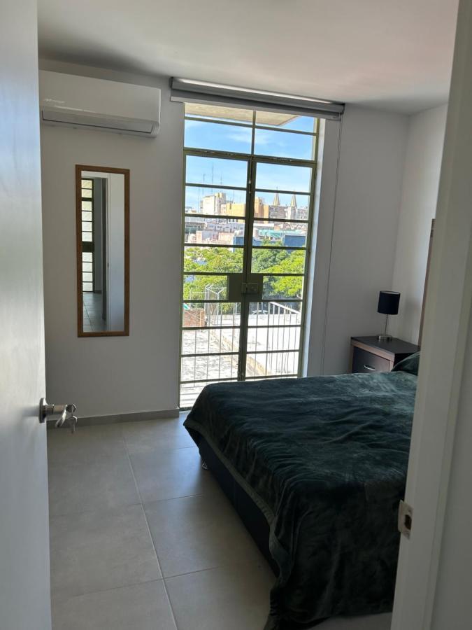 Apartamento En El Centro De Con Vista A La Ciudad