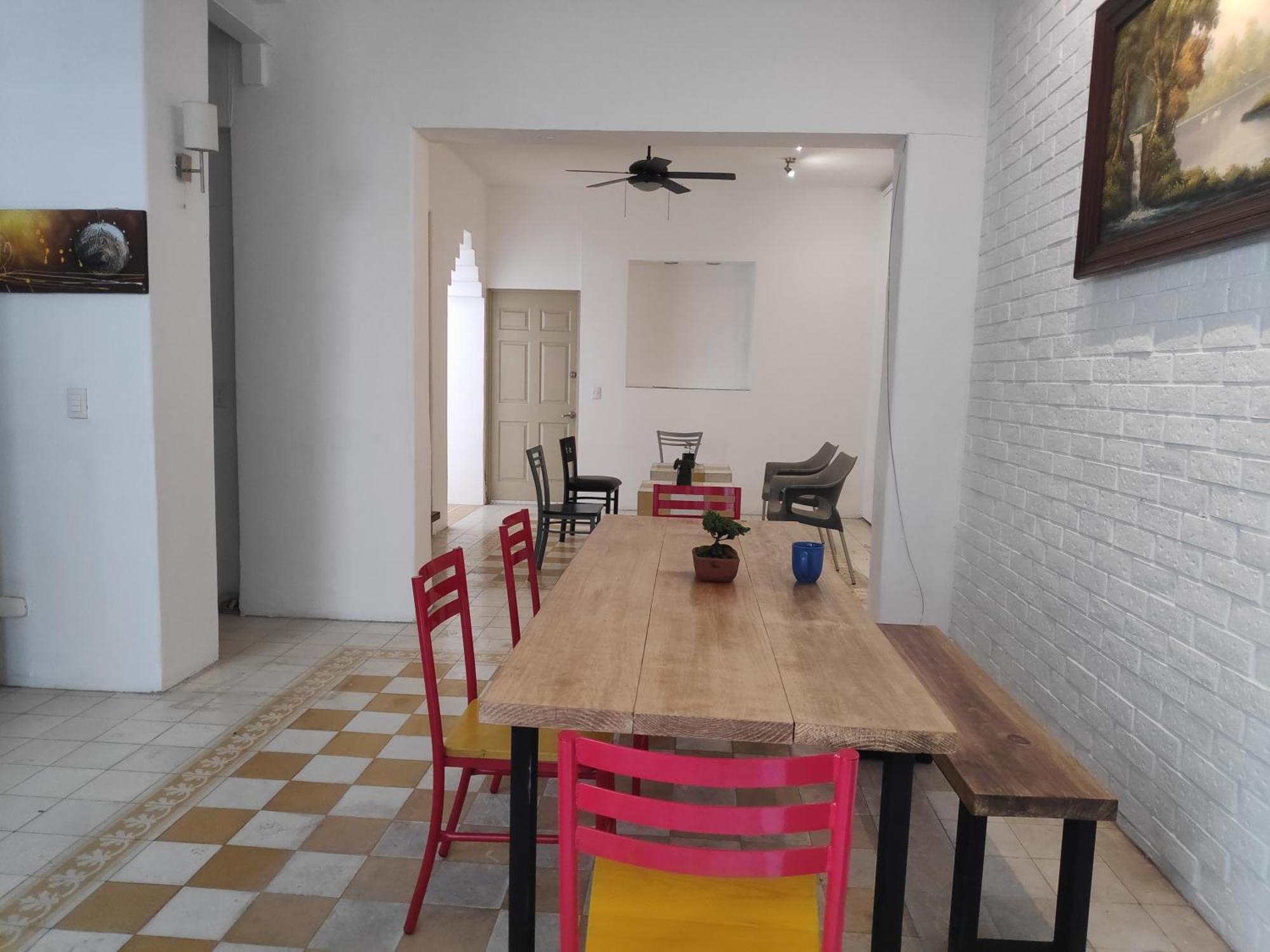 Doble Chapultepec-americana Homestay Guadalajara