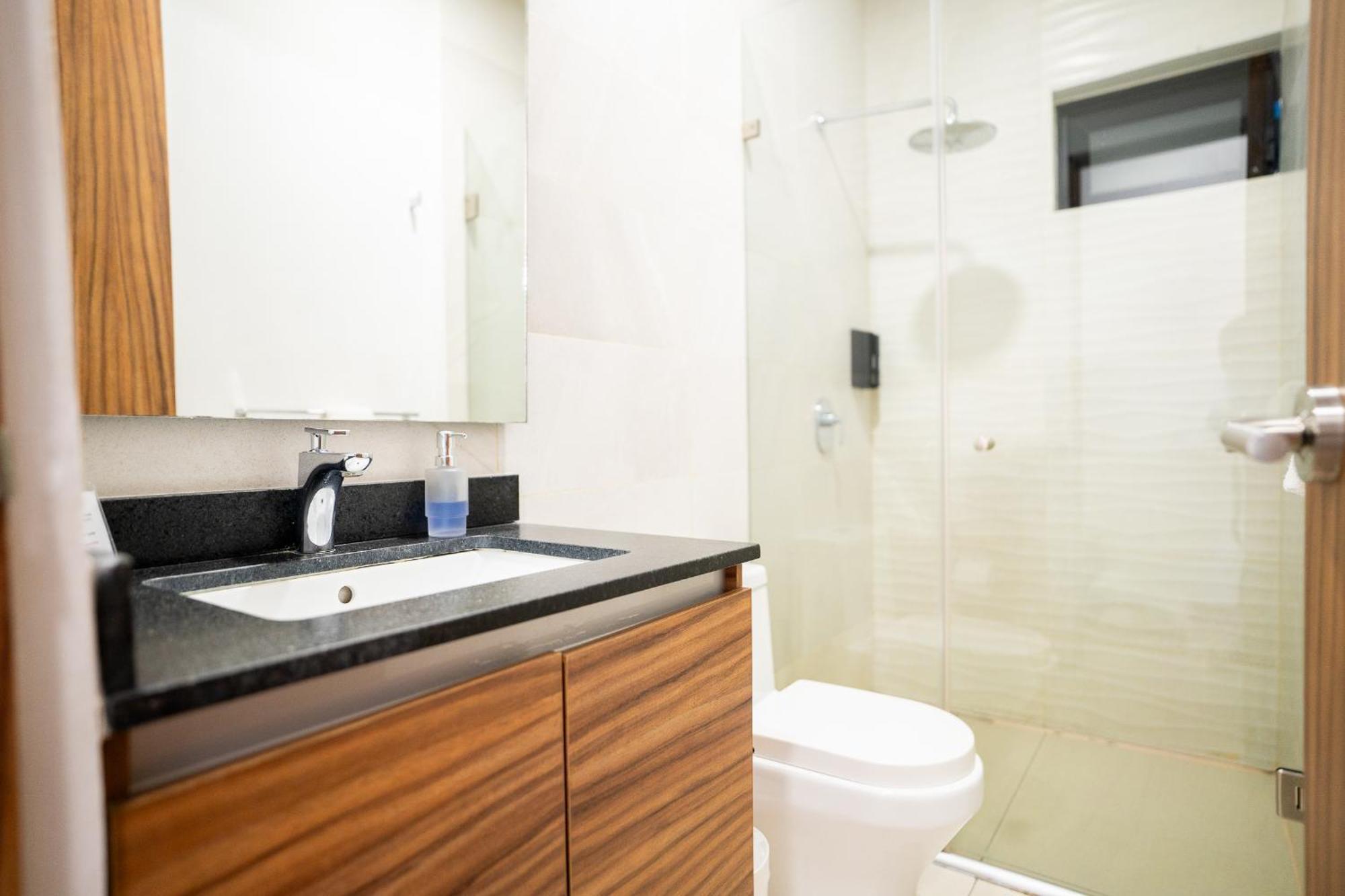 Apartamento Excelente Ubicacion En Colonia Americana *