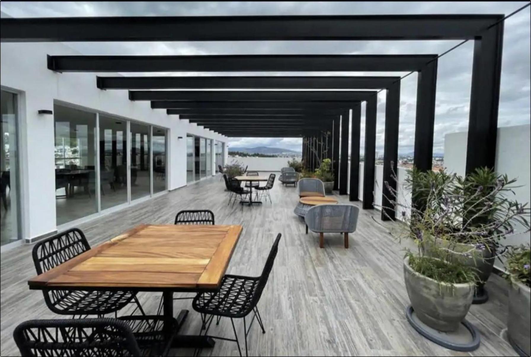 Departamento De Lujo En Con Alberca Panoramica En Zona Metropolitana De