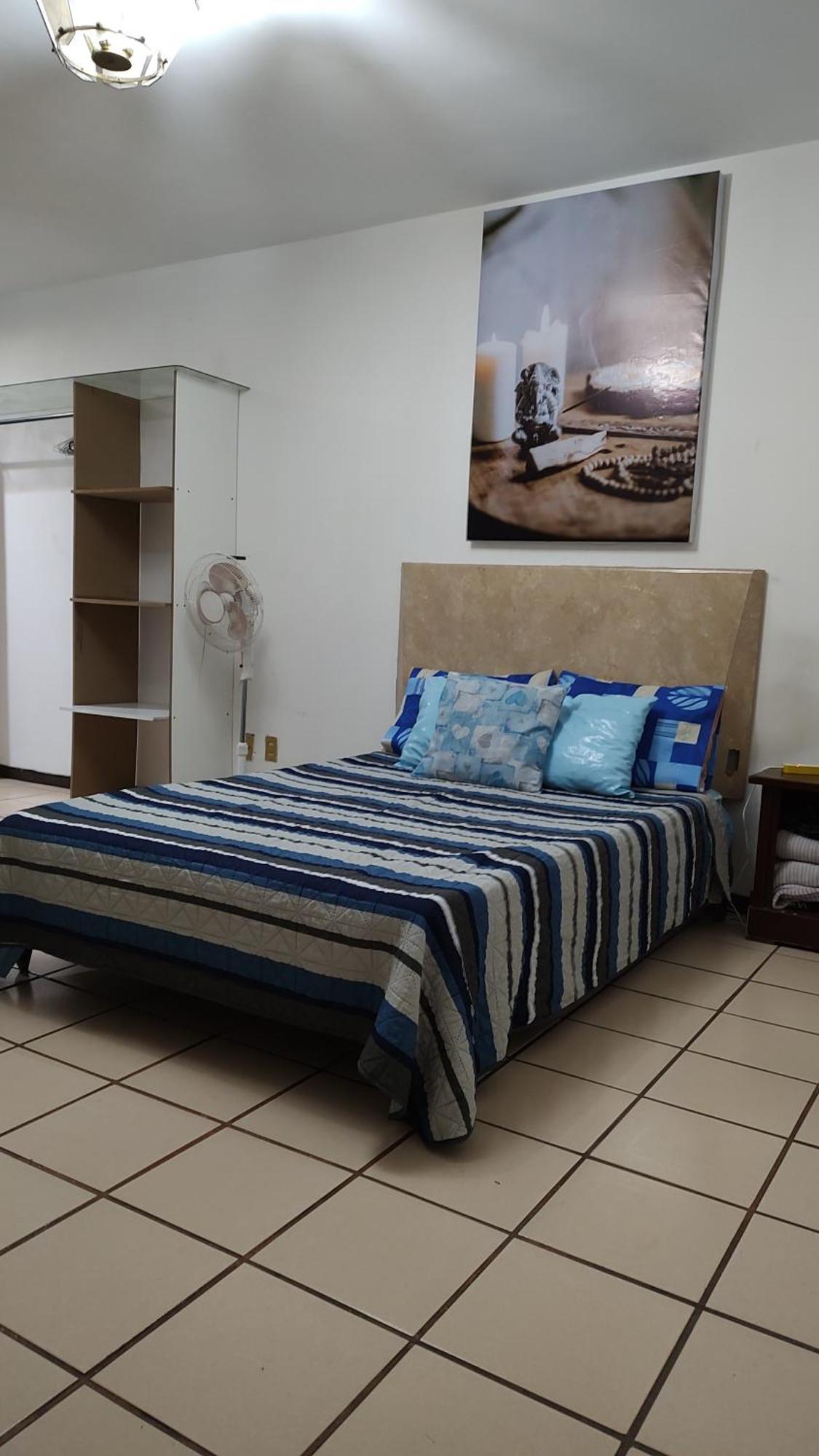 Apartamento Planta Alta 3 Recamaras Centro Guadalajara