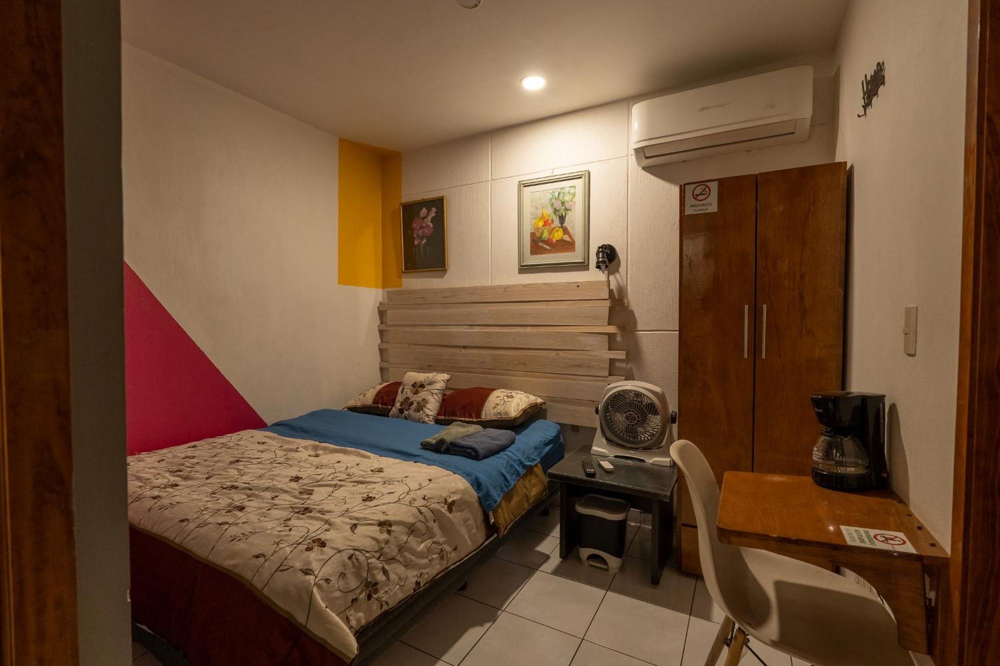 Gdl With Roof Ideal For Groups & Families *