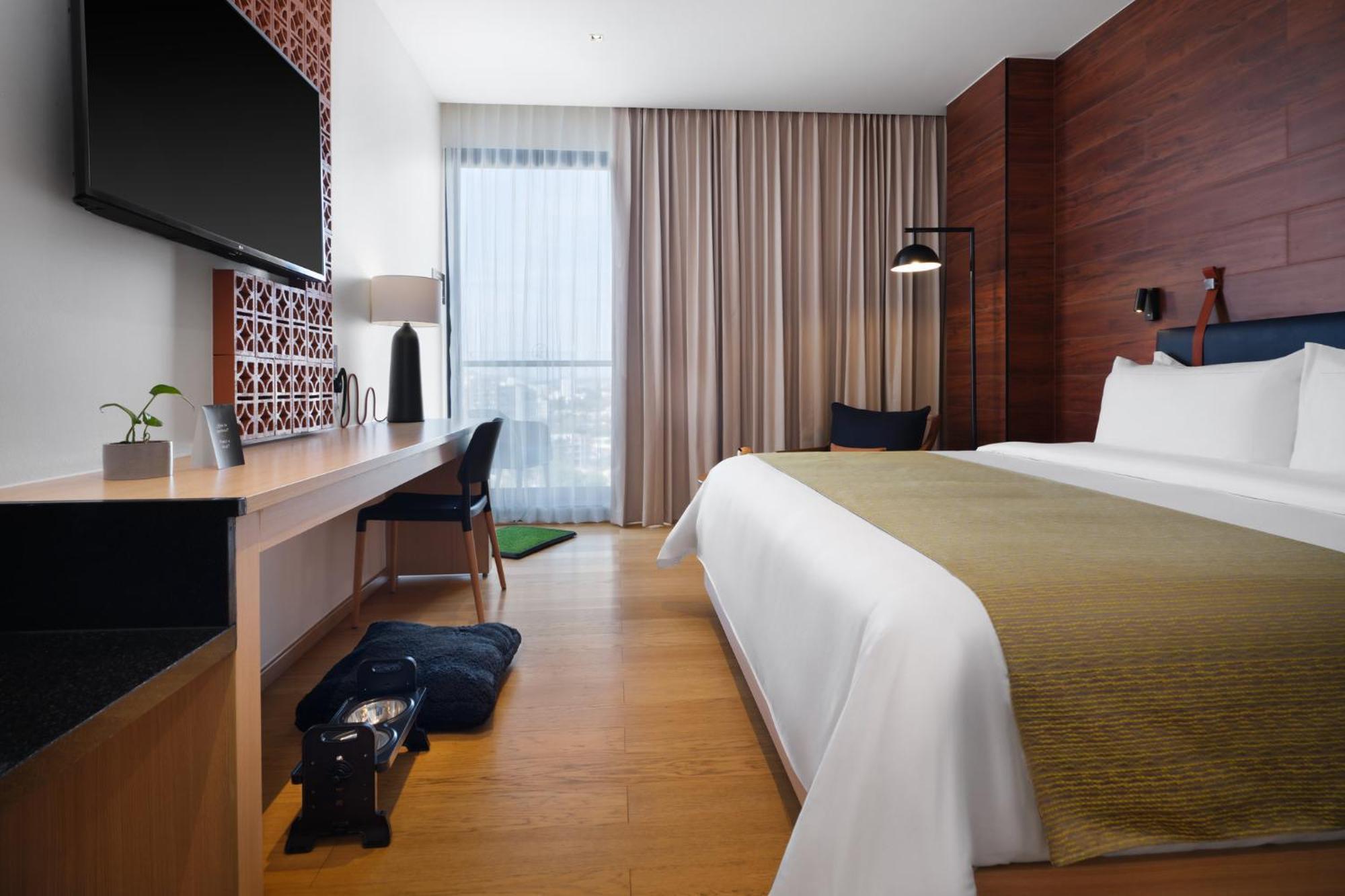 Voco Neruda By Ihg Hotel 4*