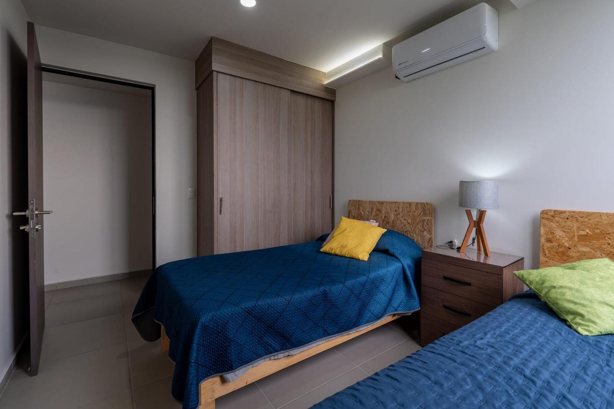 Modern With Terrace And Pool Access Guadalajara