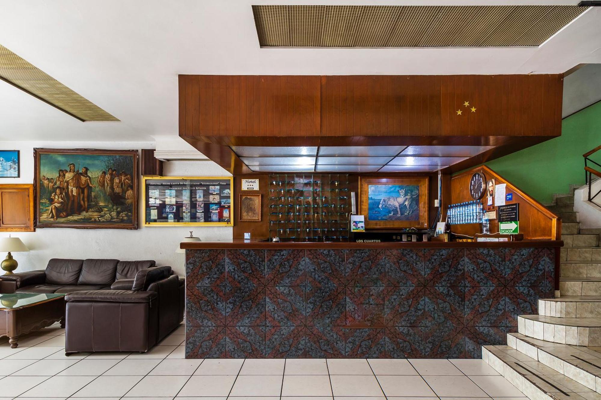 Hotel Canada, 2*