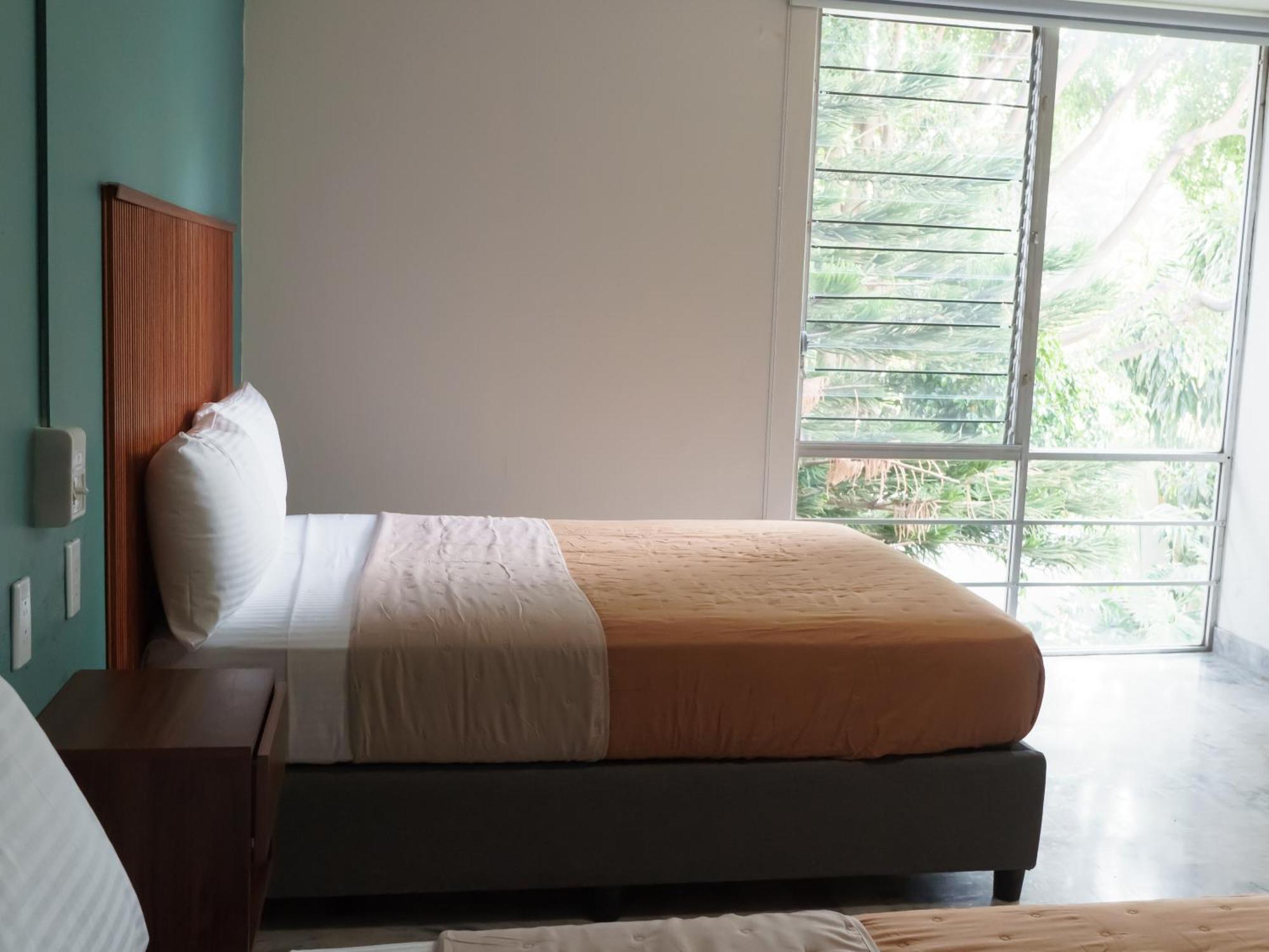 Hotel Boutique Monraz *