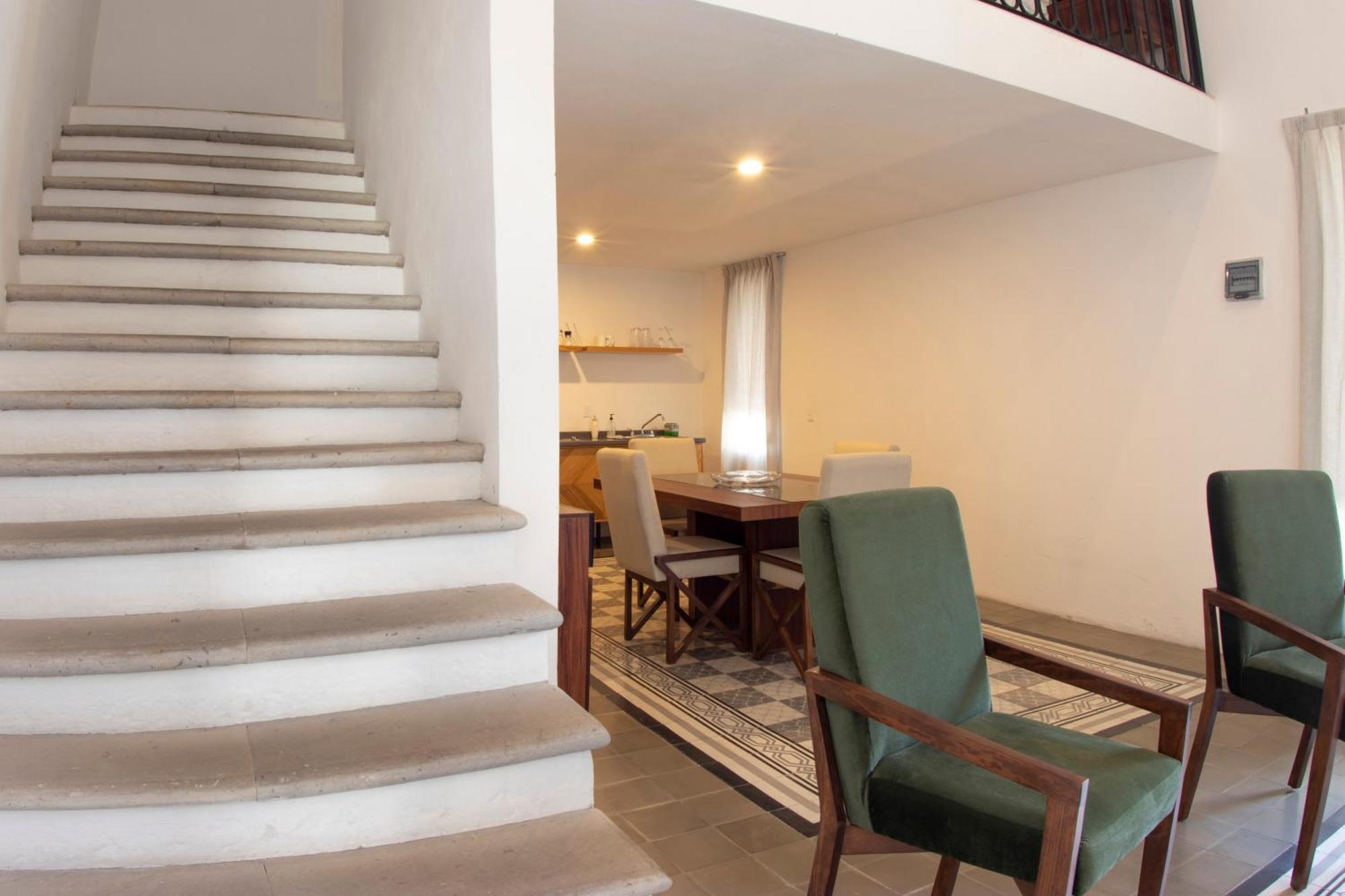 Casa Monarcas - Eleonor