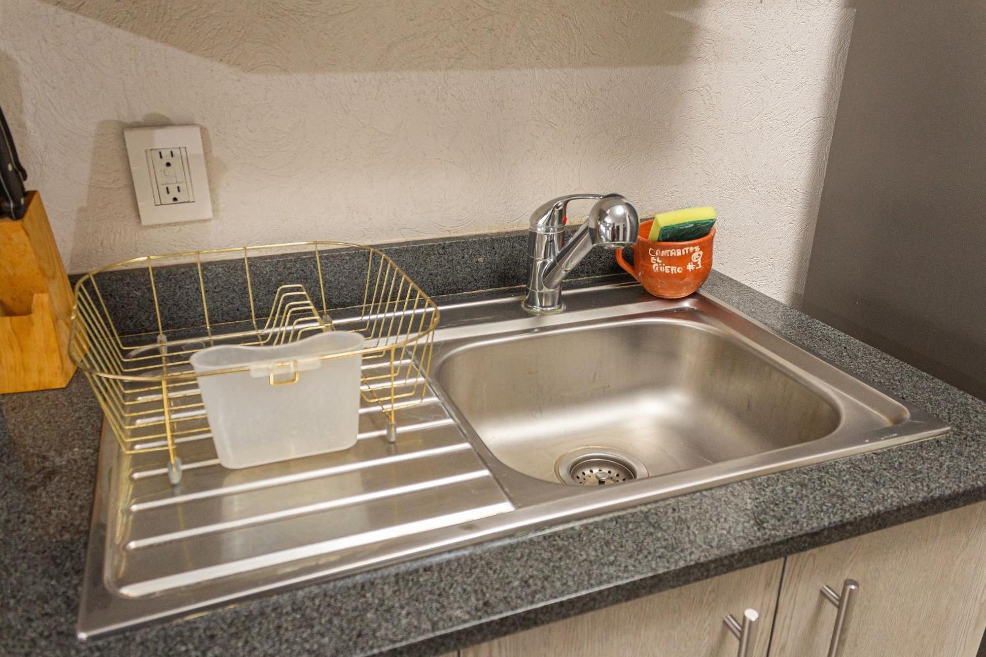 Departamento Centrico Cerca De Imss Hc Vil Y Cucs Apartamento *