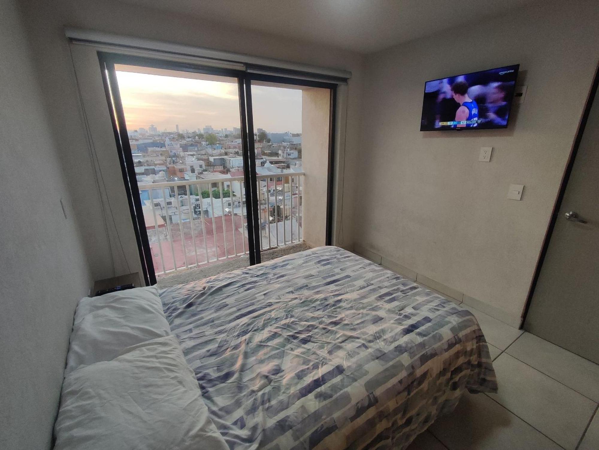 Apartamento Centrico Cerca De H. Civil, Cucs, Imss Guadalajara