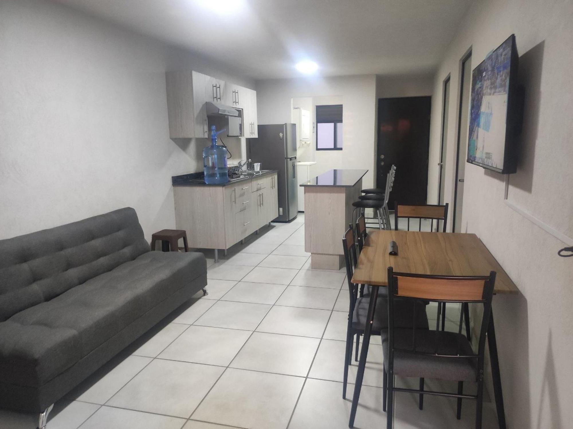 Centrico Cerca De H. Civil, Cucs, Imss Guadalajara