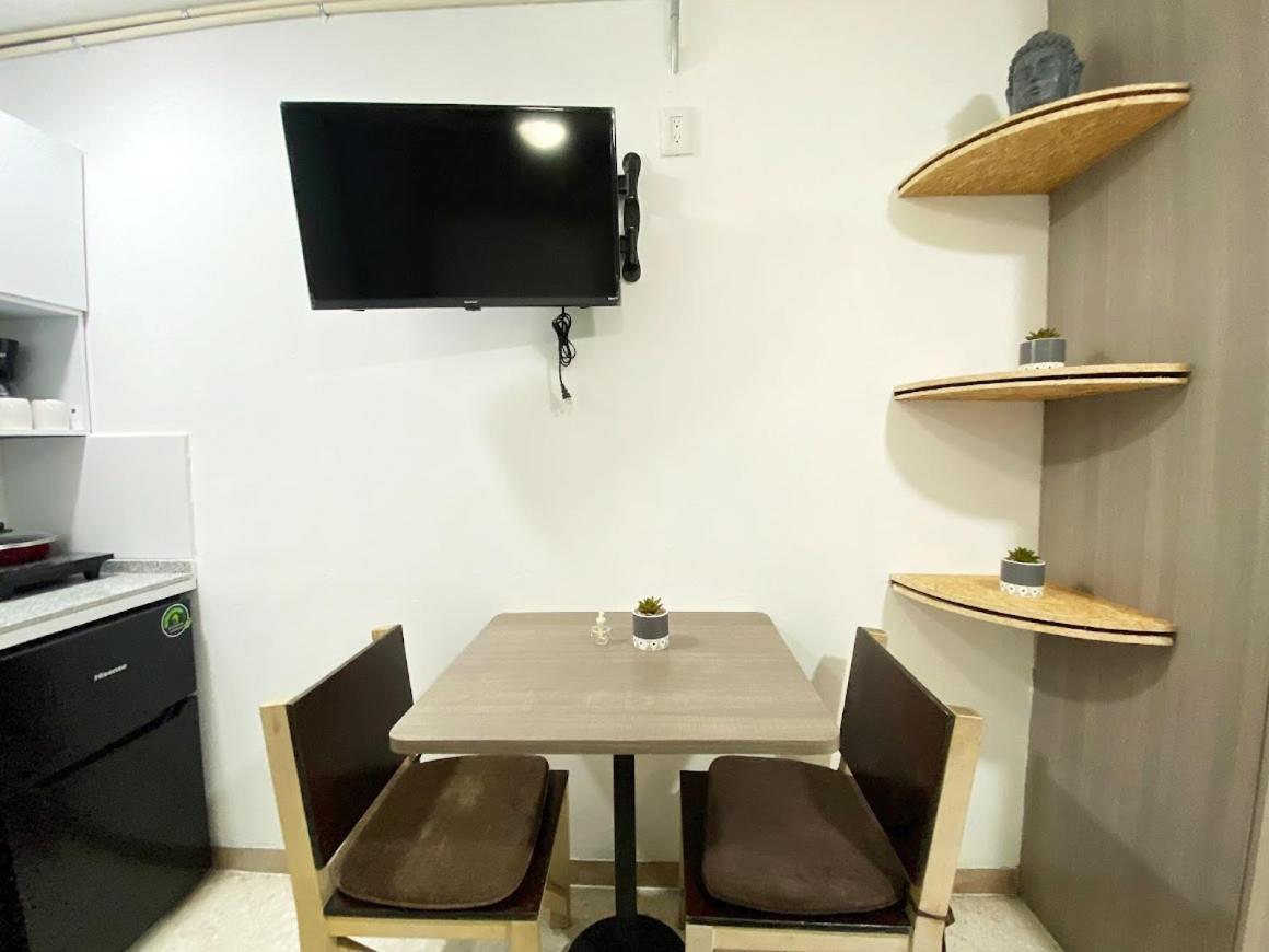 Estudios By Flor Y Tierra Apartahotel *
