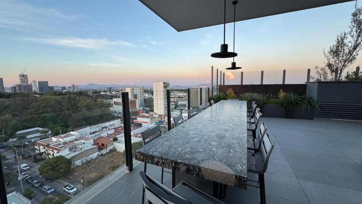 Hermoso Loft Doble Altura, Zona Andares, Alberca Y Gym Apartment