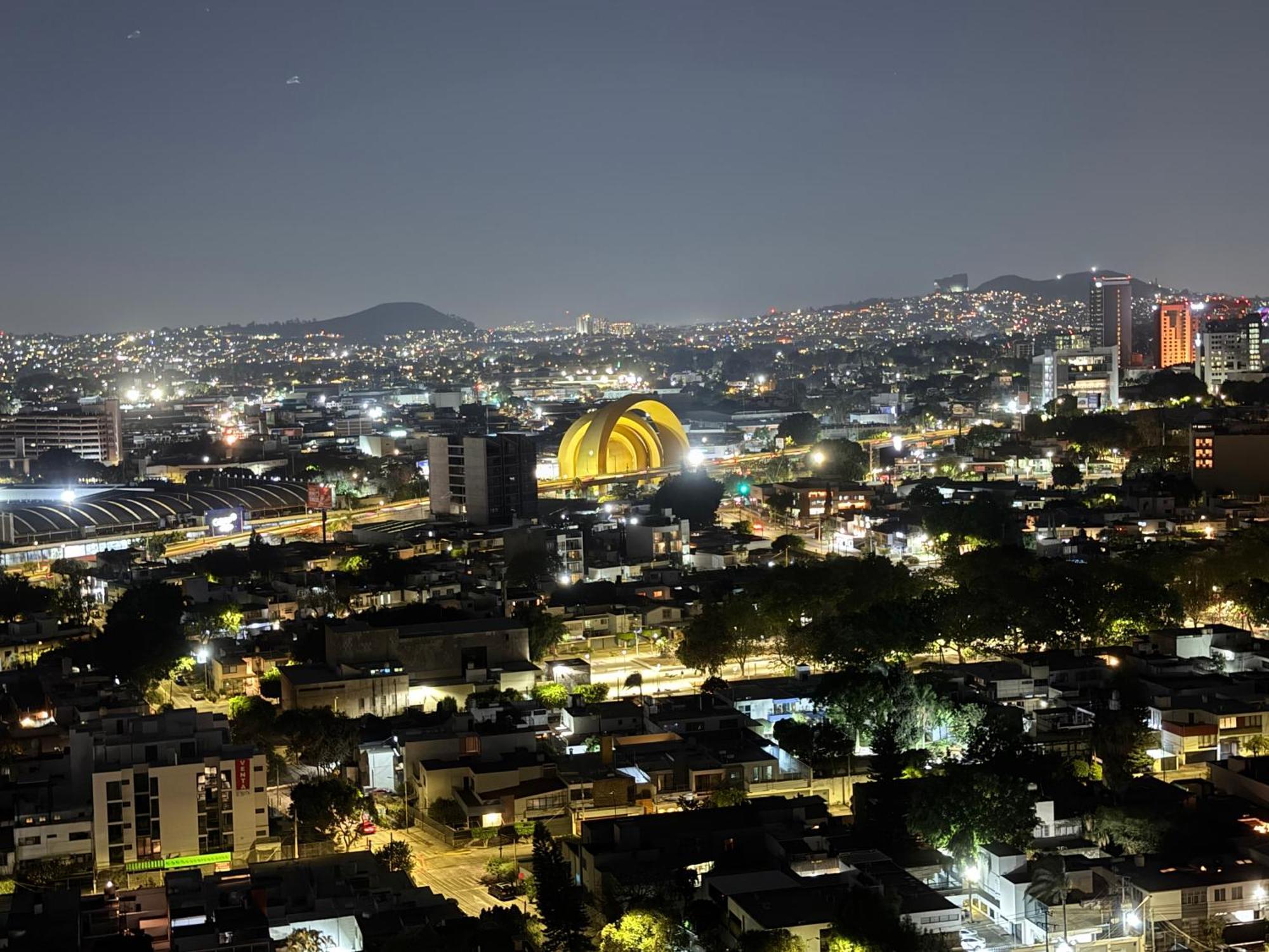 Apartamento Luxury Vista Increible Zona Expo Gdl