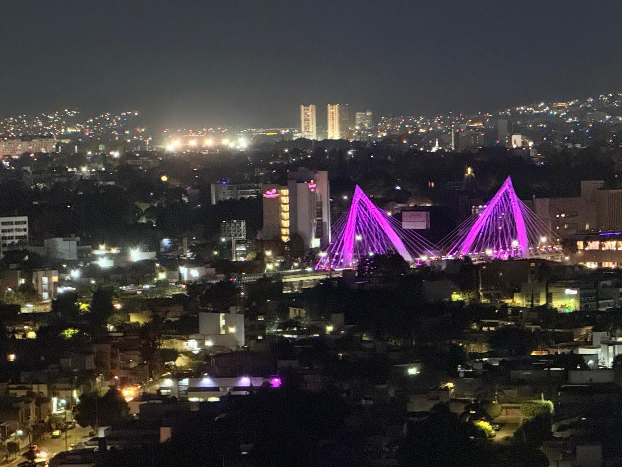Luxury Vista Increible Zona Expo Gdl