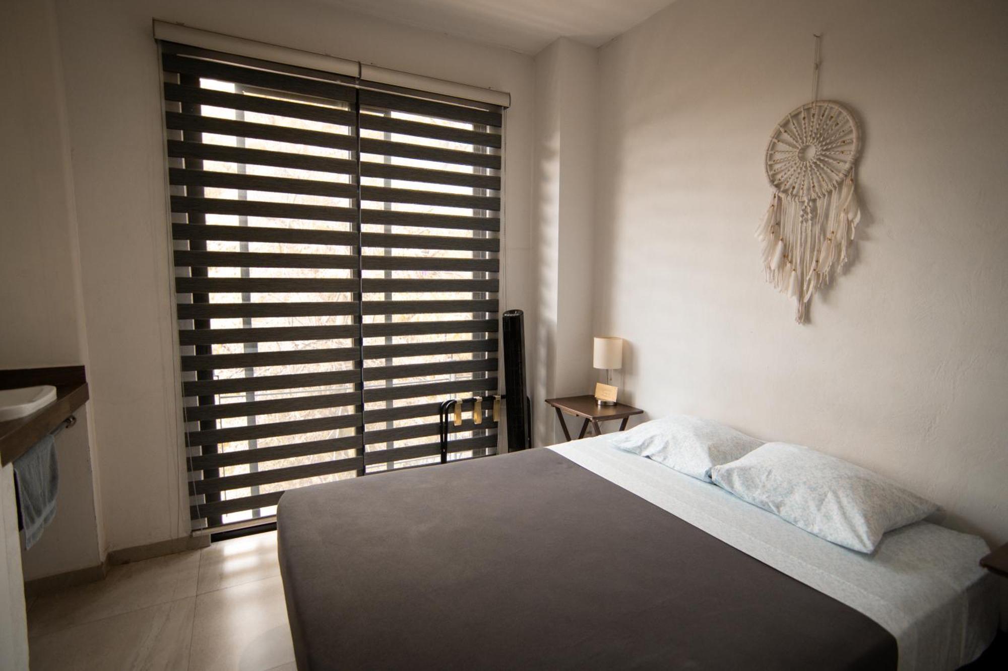 Bohostel Hostal *