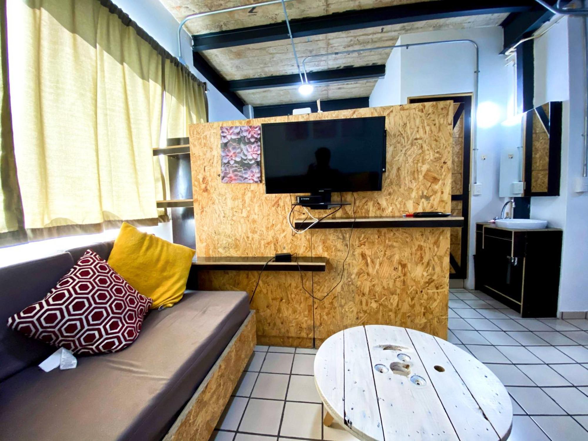 Dowtown Lofts By Flor Y Tierra * Guadalajara