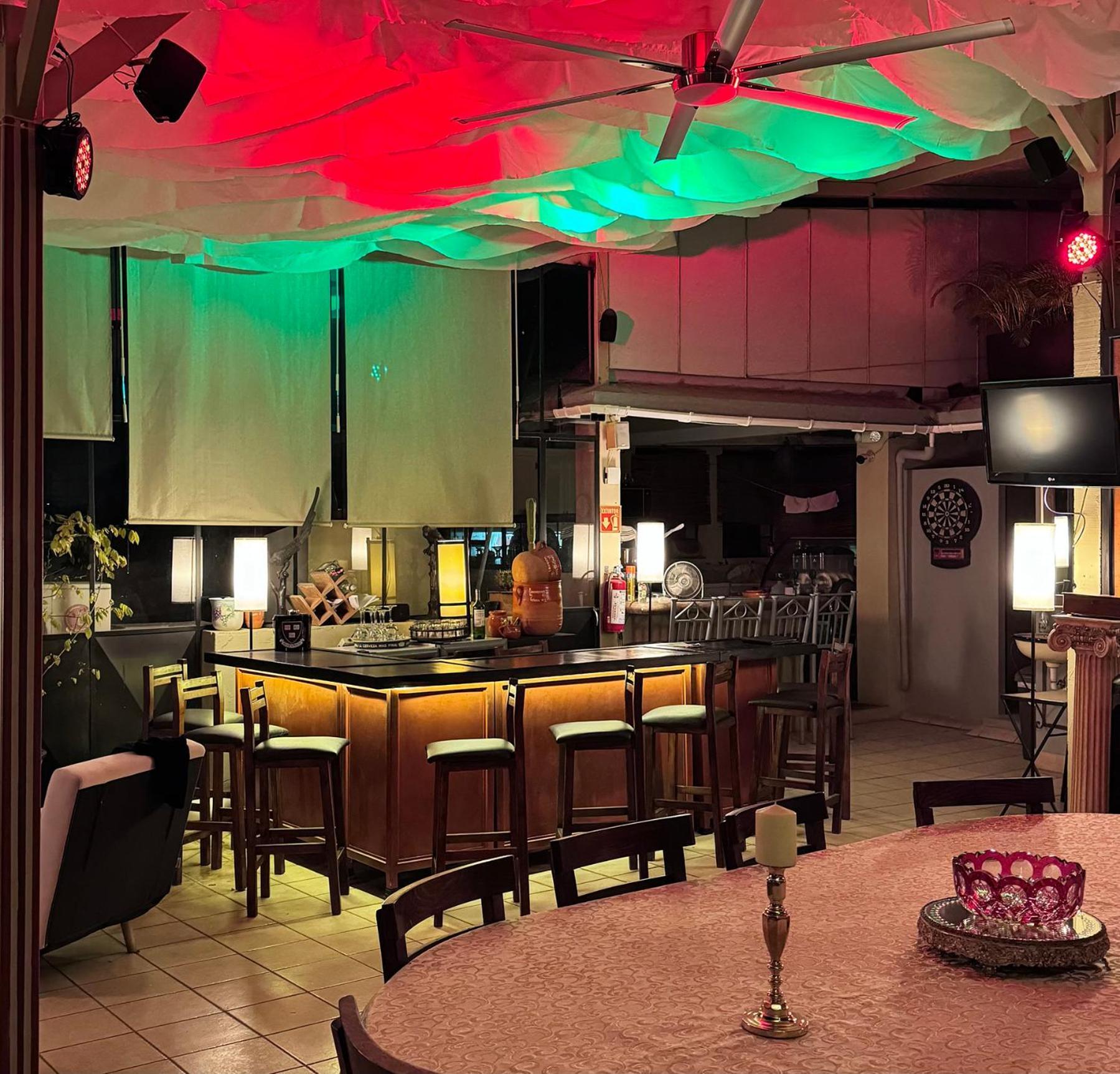 La Perla Boutique Bed & Breakfast