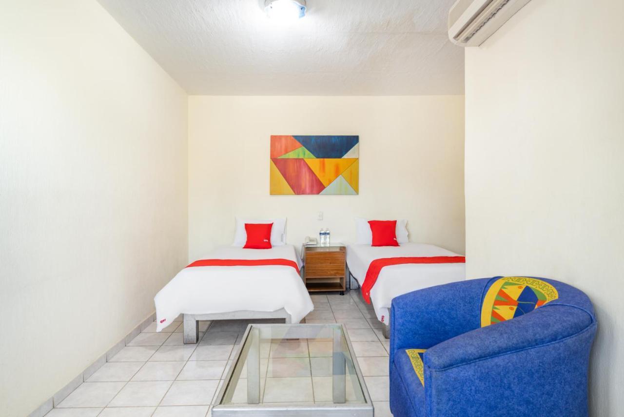 Oyo Platinium Gran Hotel,guadalajara,artesanias Tonala Hotel Guadalajara