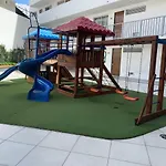 Departamento Nuevo Y Centrico Con Ambiente Familiar En Guadalajara